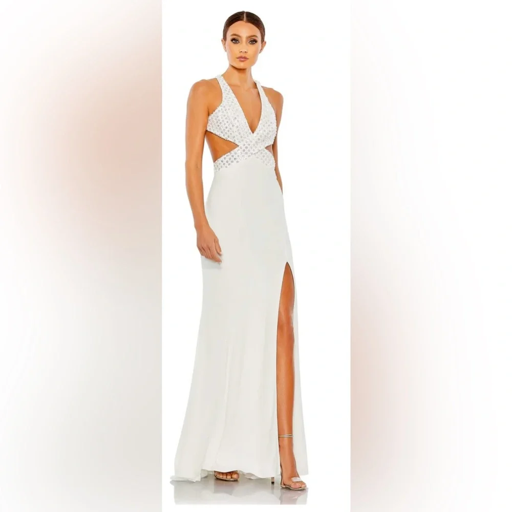 NWT Mac Duggal White Sequined Criss Cross Bodice Gown - Picture 1 of 8